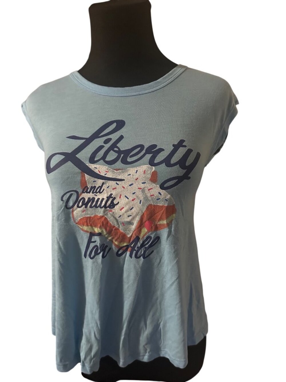 Red Camel blue Liberty and Donuts for all tshirt size M